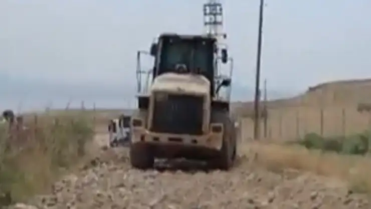 Bayramlı Mahallesi'nde yol çalışması