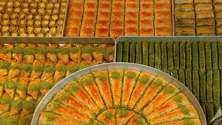 Bayramlık tatlı telaşı başladı 