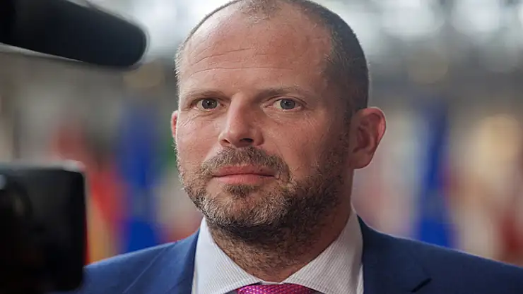 Belçika'da askeri üs üzerinde tanımlanamayan dronlar tespit edildi