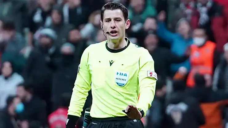 Beşiktaş - Galatasaray derbisinde Halil Umut Meler düdük çalacak