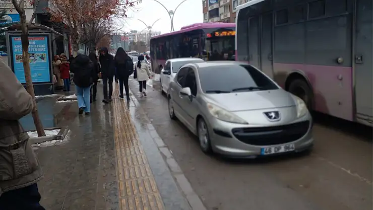 Bilinçsiz sürücüler tepki topluyor