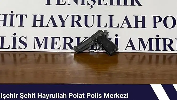 Bingöl'de ruhsatsız silah ele geçirildi
