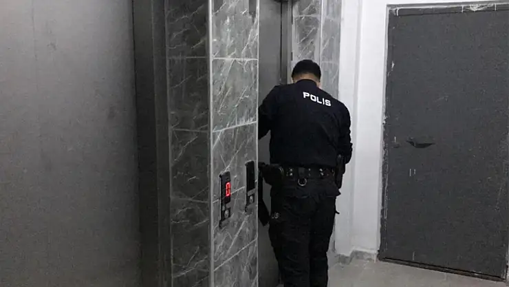 Bir asansör faciası daha! Zemine çakıldı