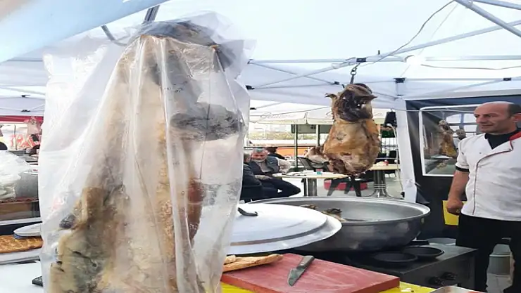 Bitlis'in yöresel ürünleri Ankaralılarla buluştu