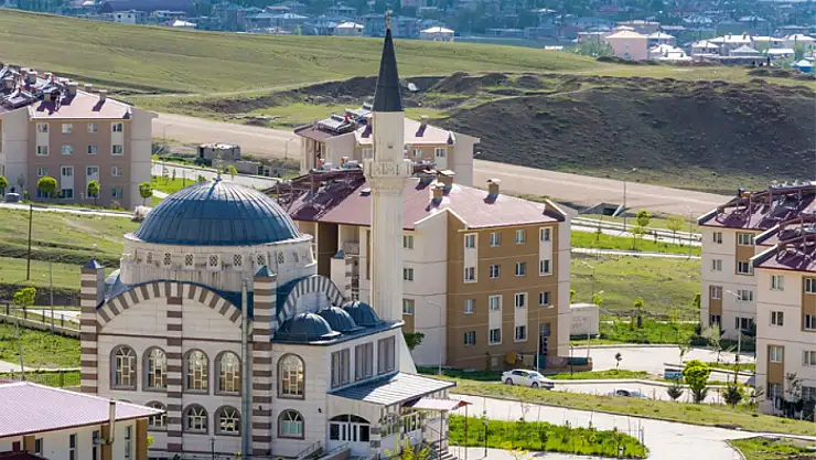 Bostaniçi TOKİ çevre düzenlemesi bekliyor