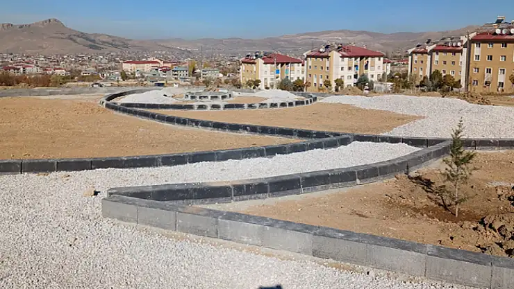 Bostaniçi TOKİ'ye modern park