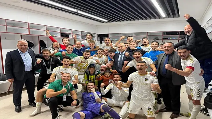 Bucaspor 1928 çıkışa geçti