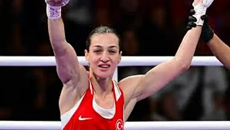 Buse Naz Çakıroğlu, yarı finalde