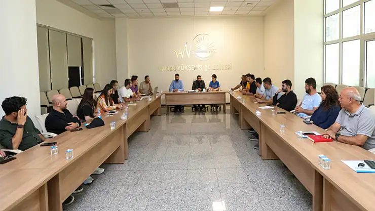 Büyükşehir Belediyesi'nden yapı stoku toplantısı
