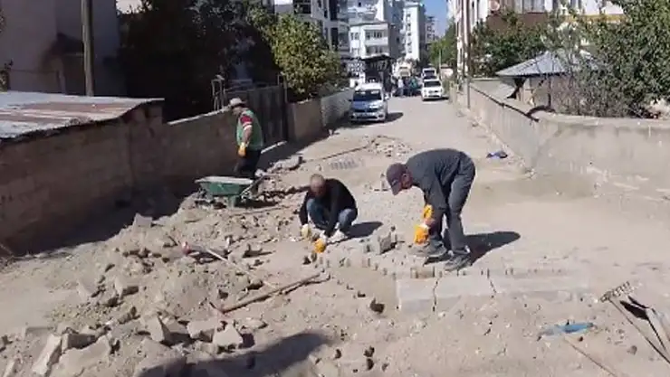 Camii Kebir Mahallesinde parke taşı döşeme çalışmaları tamamlandı