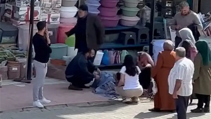 Camları silerken yere düştü