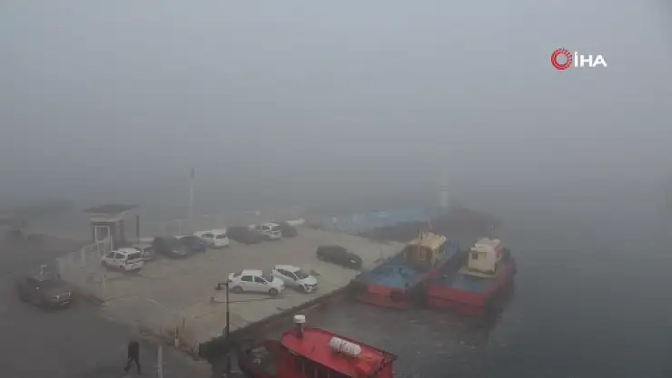 Çanakkale Boğazı sis nedeniyle transit gemi geçişlerine kapatıldı