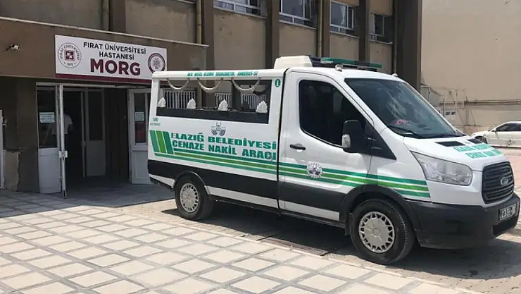 Çatıdan düşerek hayatını kaybetti