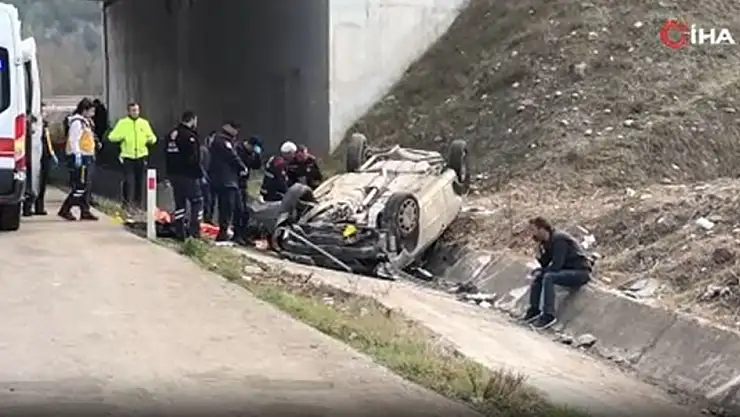 Cenaze yolunda feci kaza: 1 ölü, 1 yaralı
