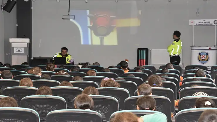 Çocuklara trafik eğitimi