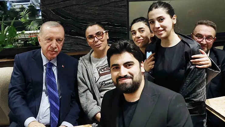 Cumhurbaşkanı Erdoğan, kafede vatandaşlarla sohbet etti