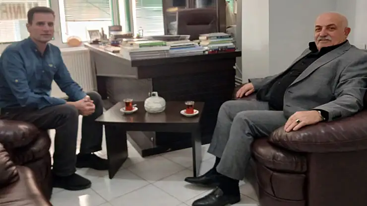 Çuyrak: Vansesi Gazetesi'ne nice yıllar diliyorum