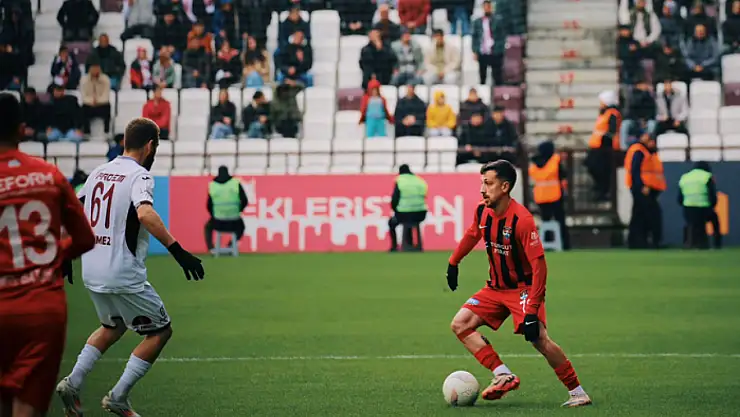 Derbi Elazığspor'un oldu
