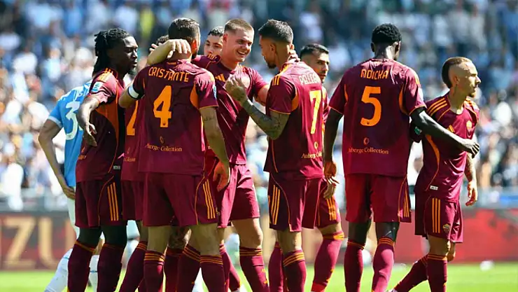 Derbide kazanan Roma