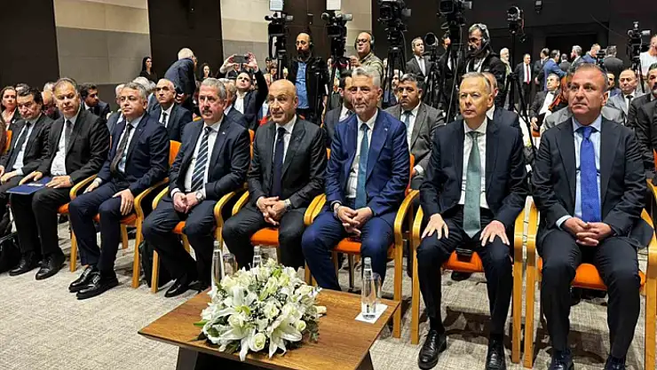 Dış ticaret açığı azaldı