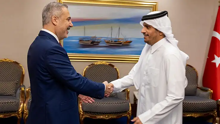 Dışişleri Bakanı Fidan, Katar Başbakanı Al-Thani ile görüştü