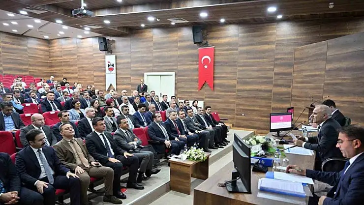 Diyarbakır'da 300 milyar liralık yatırım seferberliği