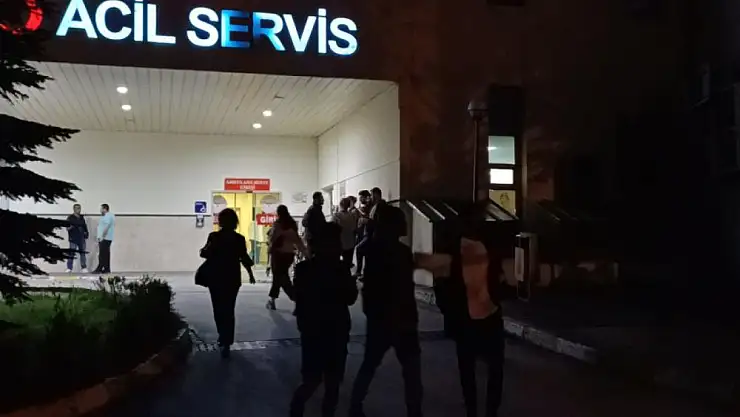 Döner dükkanında yemek yiyen 21 kişi zehirlendi