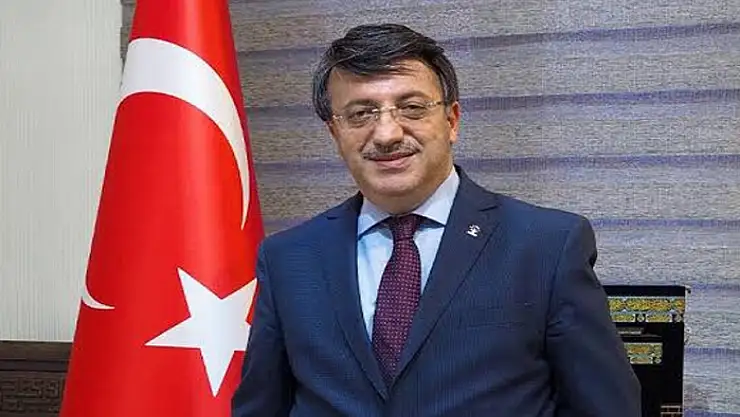 Edremit Spor Lisesi Kompleksi hizmete açıldı