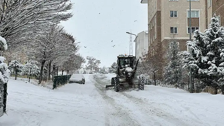 Edremit'te kapanan tüm yollar açıldı
