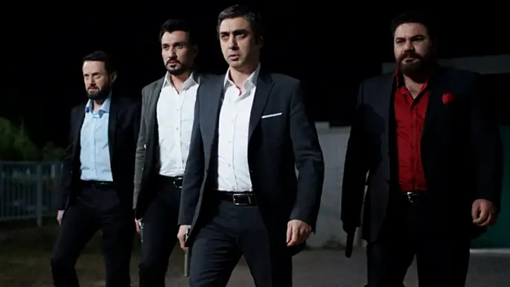 Efsane dizi yeniden mi başlıyor?