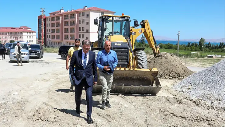 Elmalık yolunda çalışmalar devam ediyor