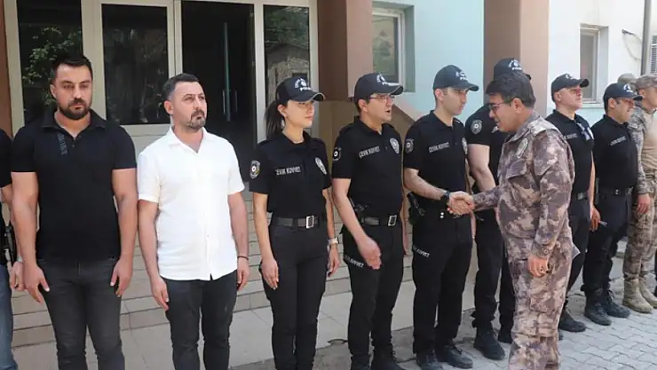 Emniyet Müdürü Yılmaz sınırda bayram mesaisinde