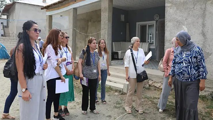 Erçek'te kadın toplantısı yapıldı