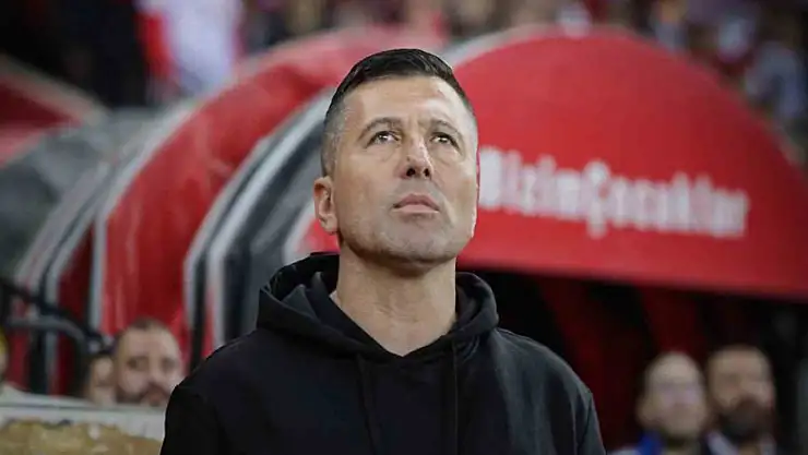 Eskişehirspor'da teknik direktör Serdar Göçerler ile yollar ayrıldı
