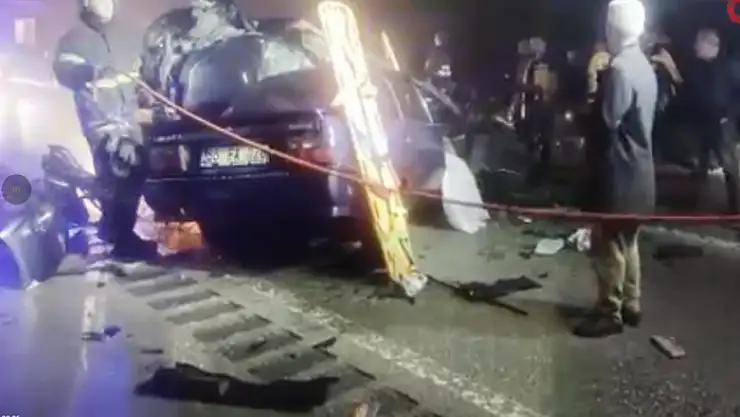 Feci kazada 5 kişi hayatını kaybetti