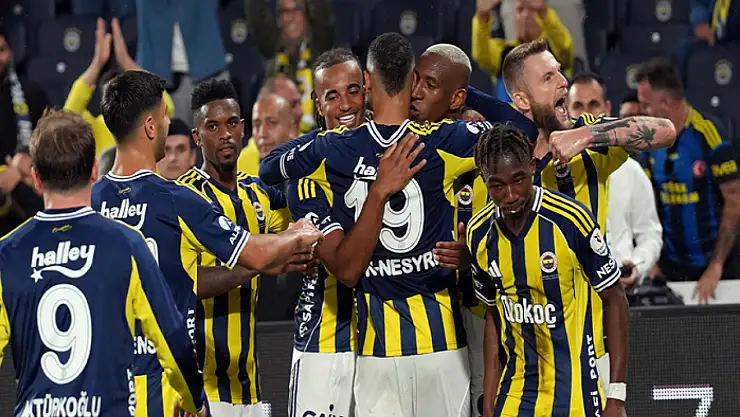 Fenerbahçe, Antalyaspor'u üst üste 7. kez mağlup etti