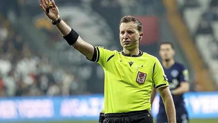 Fenerbahçe - Galatasaray derbisini Yasin Kol yönetecek