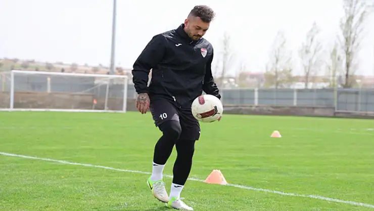 Fenerbahçe'nin eski yıldızı, asist krallığında dünyada ilk 5'te