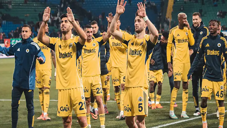 Fenerbahçe son 2 deplasmanda 2-0 geriden gelerek kazandı