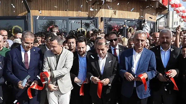 Galatasaray'dan Deprem Bölgesine Ziyaret