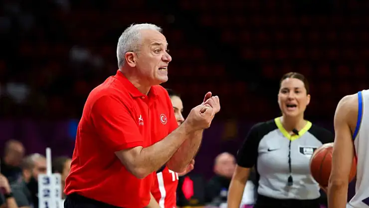 Galatasaray, Ekrem Memnun ile yollarını ayırdı