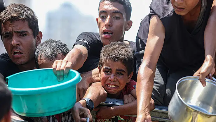 Gazze'de son 24 saatte 11 sivil daha açlık nedeniyle hayatını kaybetti