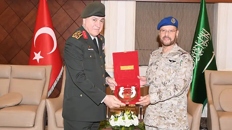 Genelkurmay Başkanı Gürak, Suudi mevkidaşı ile görüştü