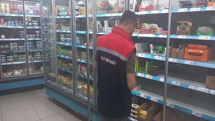 Gıda satışı yapan işyerleri denetlendi