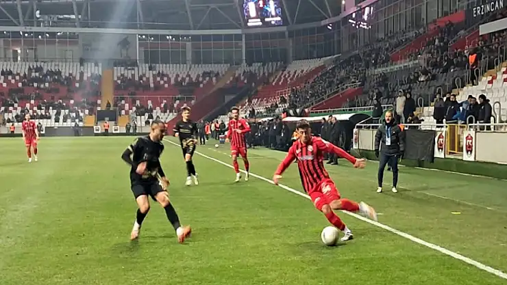 Gol düellosunun galibi Çorumspor oldu