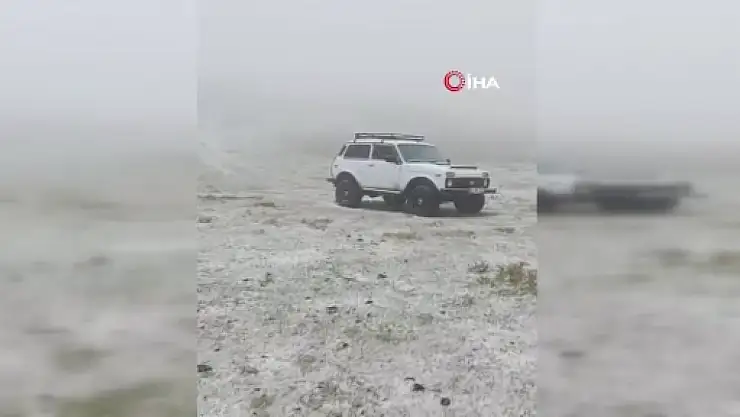 Gümüşhane'de temmuz ayında kar sürprizi