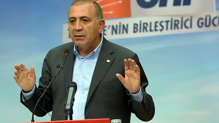 Gürsel Tekin CHP'den istifa etti