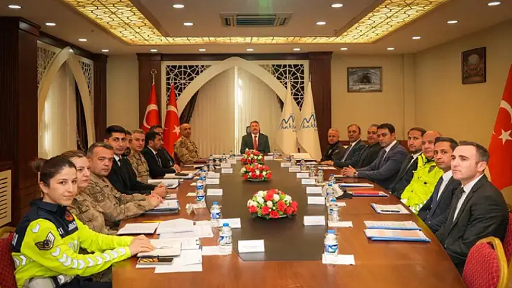 Hakkari'de asayiş toplantısı düzenlendi