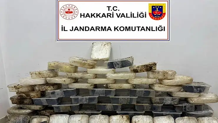 Hakkari'de metamfetamin ele geçirildi