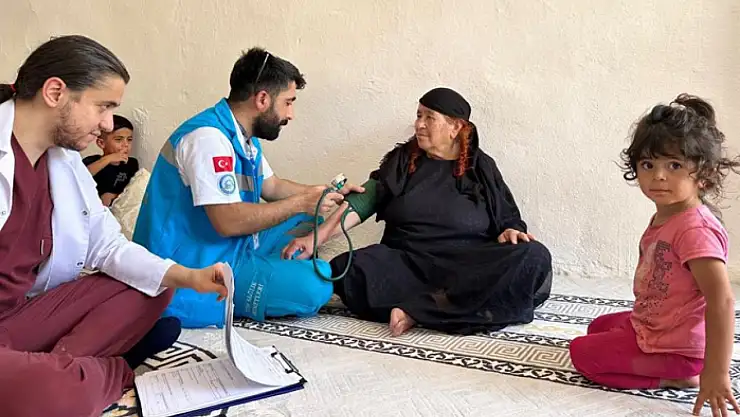 Hakkari'de vatandaşlara yerinde sağlık hizmeti